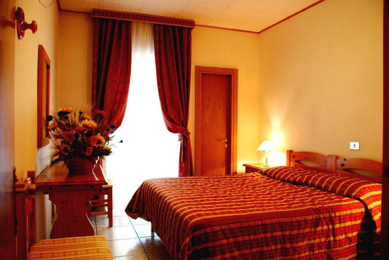 Hotel La Maielletta Pretoro Kamer foto